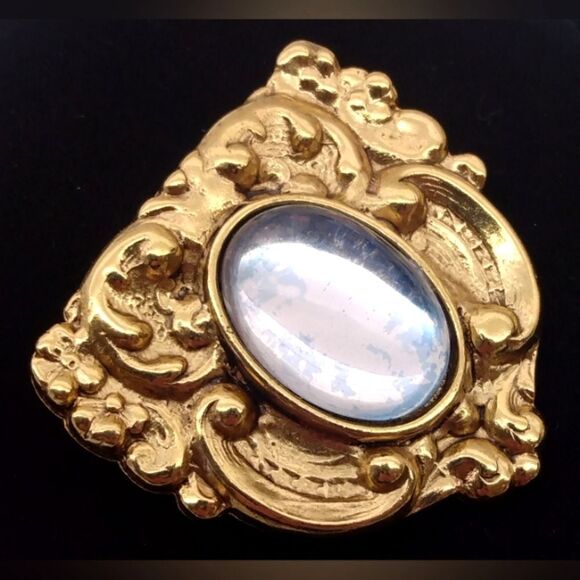 Elegant Gold Brooch with Blue Stone Vintage - Picture 4 of 9